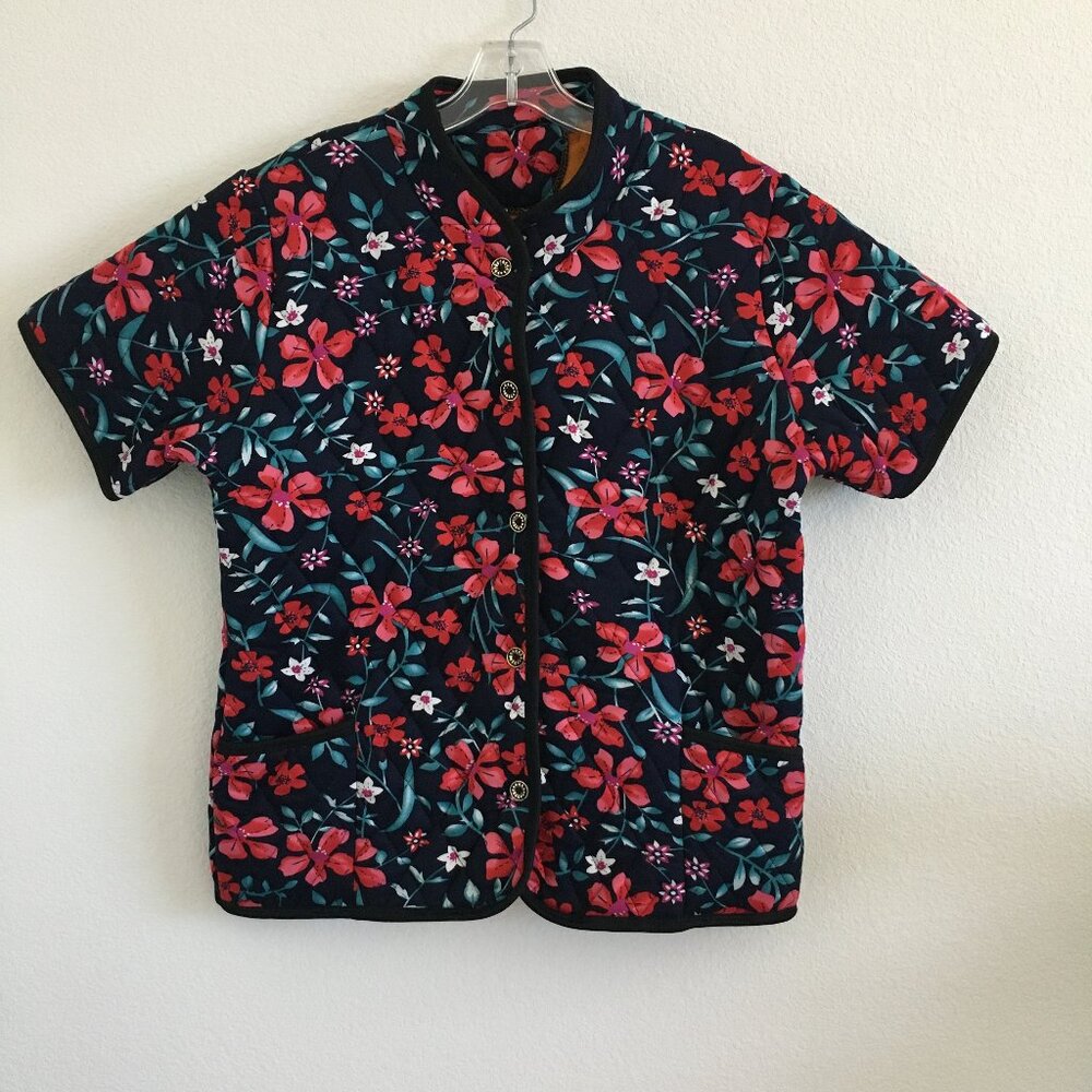 Korean Fashion Quilted Cozy Short Sleeve Top Floral Navy Blue Red Womens M/L